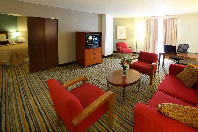 Delta By Marriott Northeast Hotel