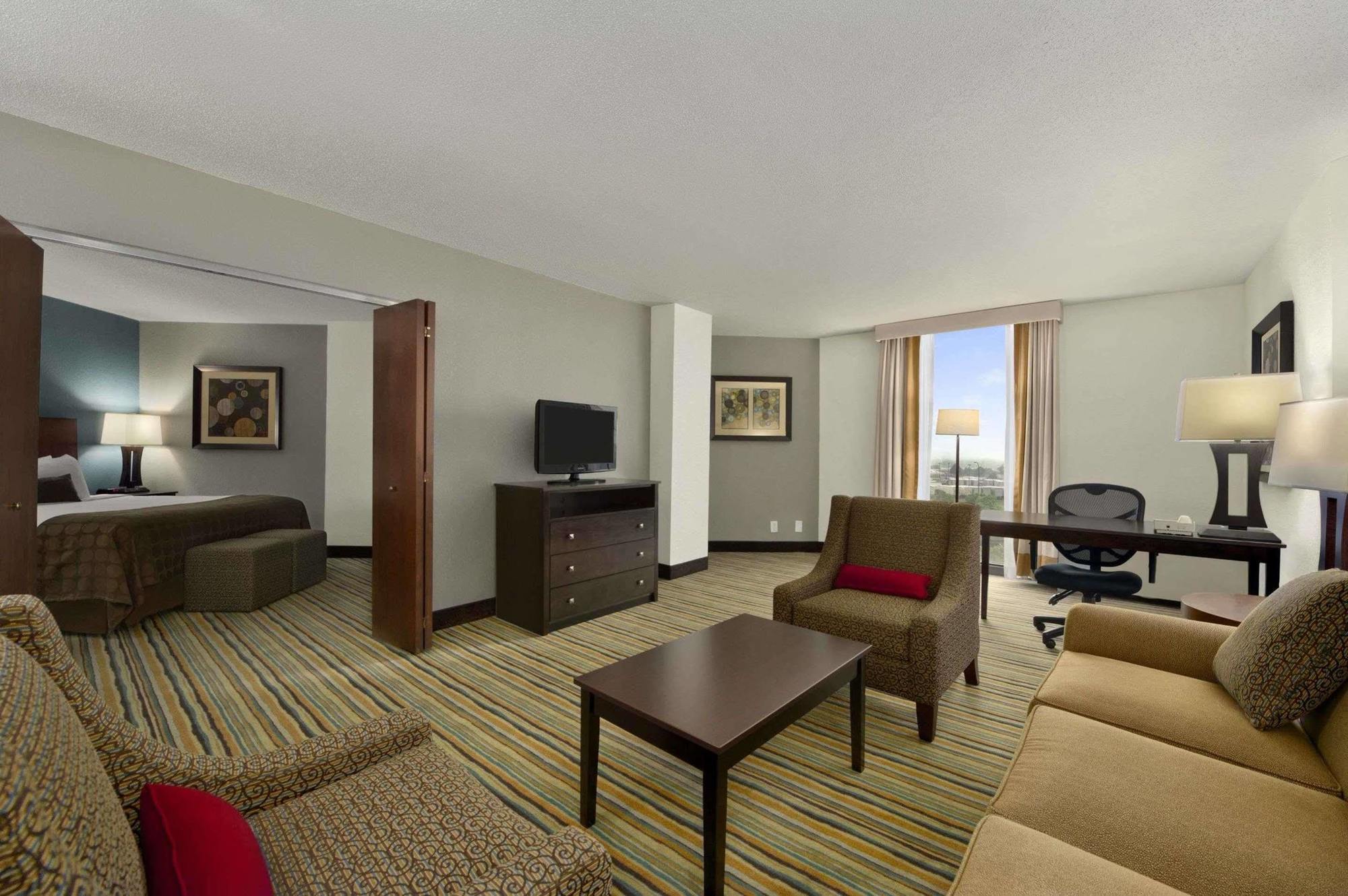 Hotel Delta By Marriott Northeast Minneapolis
